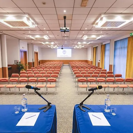 Novotel Venezia Castellana 4*